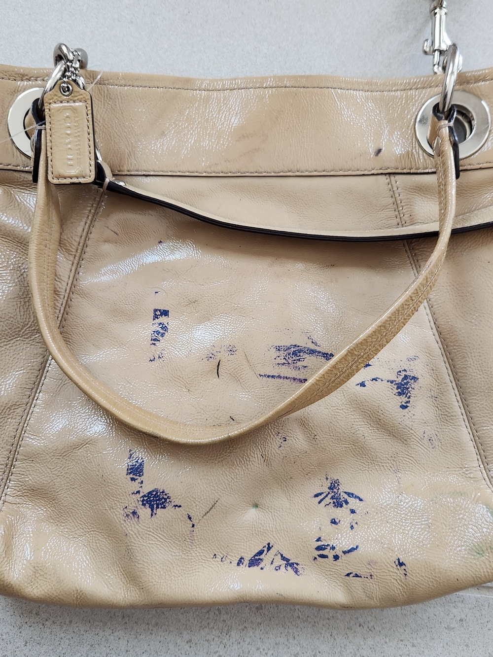 Coach Y2k  Ashley Patent Leather Hippie shoulder bag purse #F17953 SV/putty